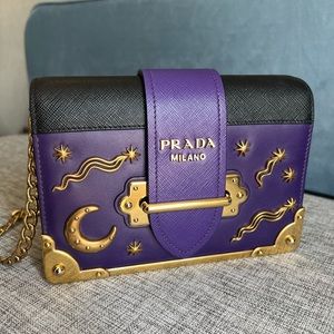 prada star purse